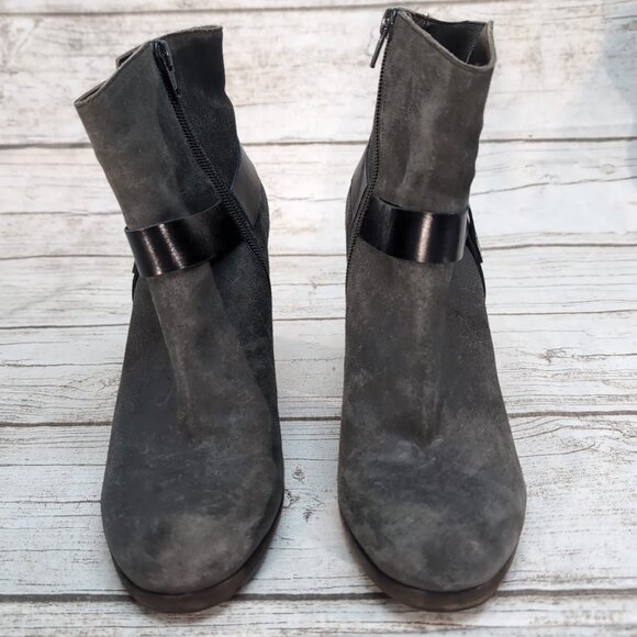 Cocolico Vita Harness Ankle Boots Grey Suede Booties Women Size 40 - Picture 1 of 11